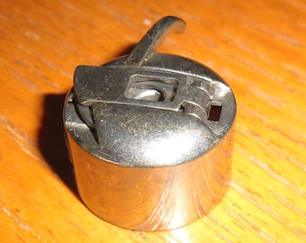 Bobbin Case Holder for Singer Kenmore Babylock Brother Janome Husqvarna Pfaff