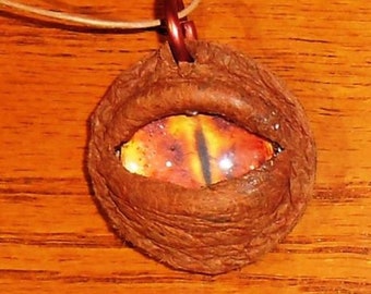 Leather and glass eye pendat necklace