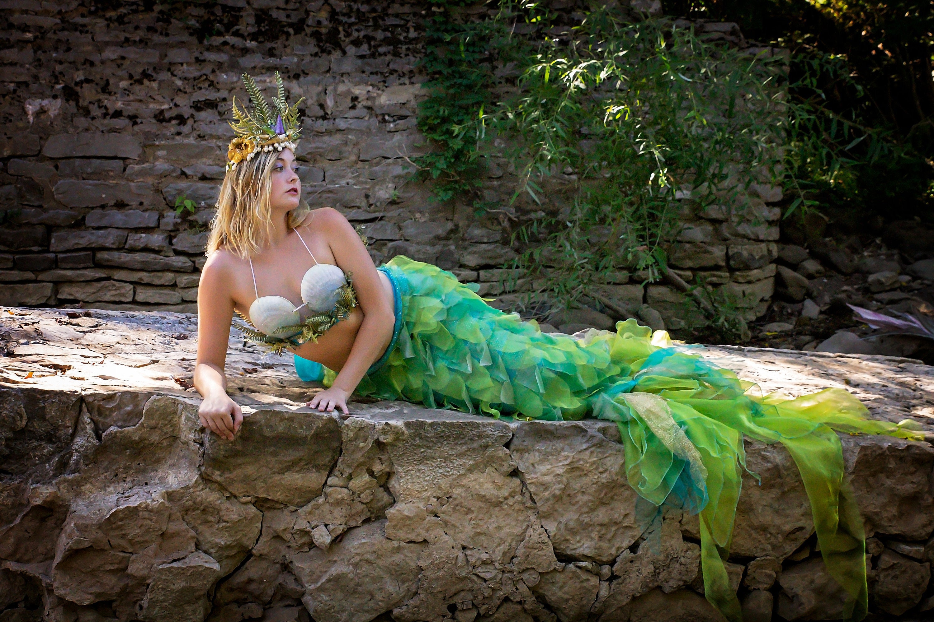 Enchanted Mermaid Costume Multi-sized Photographer's Bundle-tail/crown/2 Tops-mermaid Cosplay - Etsy