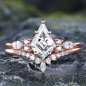 Moissanite Stacking Ring Set Kite Moissanite Ring Rhombus Shape Ring Rose Gold Women V Shape Ring Customized High Quality Ring Set Her Gift