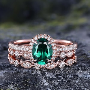 Emerald Ring Vintage Unique Oval Emerald Engagement Ring Set Rose Gold HALO Diamond Ring for Women Marquise Milgrain Wedding Ring Set Band