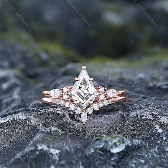 Moissanite Stacking Ring Set Kite Moissanite Women Ring Set Kite Shape Ring Rose Gold Women V Shape Ring Customized High Quality Ring Gift