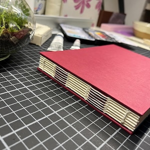 Cuaderno de acuarela A5 hecho a mano – Carta prensado en frío 100% algodón. Elige papel Arches, Fabriano o Hahnemühle.