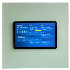 ユニバーサル壁掛けタブレットホルダー