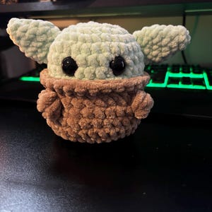 Crocheted Baby Alien