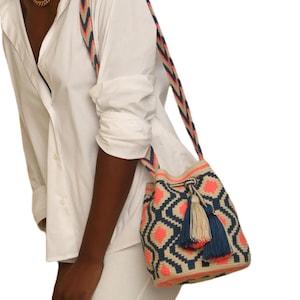 Handmade Wayuu Bag: Beige & Pink Crochet Shoulder Bag with Tassels