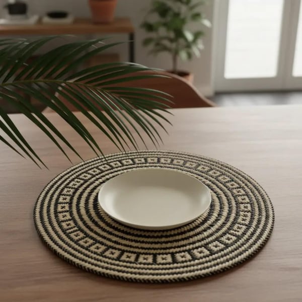 Wayuu Woven Placemats Set of 4 Handmade Iraca Palm Table Mats boho Dining Decor