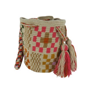 Wayuu bag small size geometric design handmade with exclusive original bag Colombian mochila crochet shoulder bag nature inspired tassels
