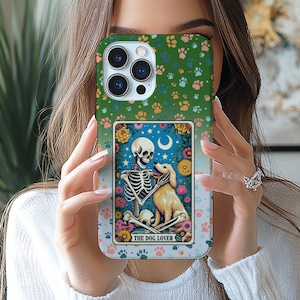 Funda para teléfono con diseño de carta del Tarot para amantes de los perros / Arte gótico estético / Funda de regalo única y personalizada para amantes de los perros para Samsung S25 Ultra / iPhone 16 Pro Max