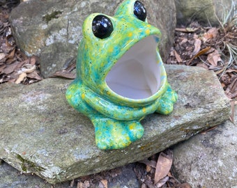 Frog, ceramic, kitchen scrubby holder, sponge holder, sos pad holder, green, blue, yellow, lime green, cotton ball holder, sponge holder