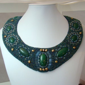 Bead Embroidered Collar . ENVY, Green Moss Agate, Bronze Fresh Water Pearls, Antique Gold zdjęcie 1