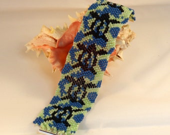 Honu Blue Green and Black Sea Turtle peyote stitch bracelet, bead woven, beaded, Toho sead beads