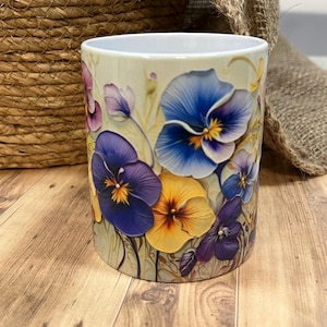 Tazza -Mug in ceramica con Violetta sublimata in 3D