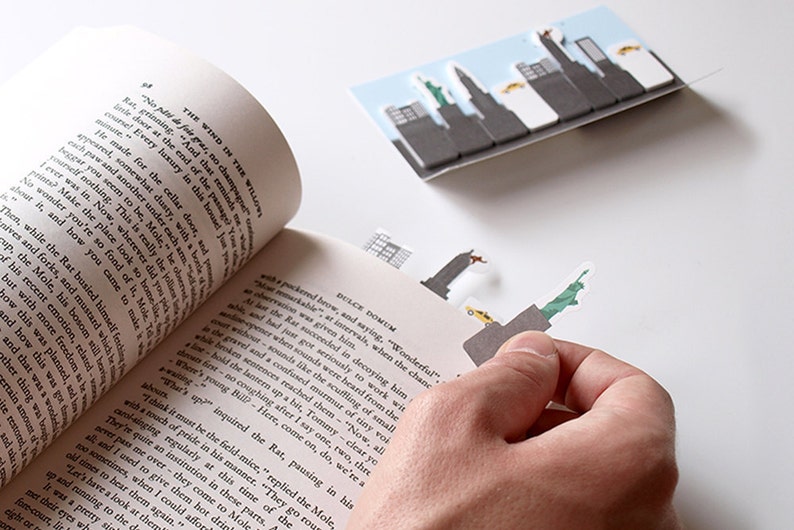 New York Sticky Page Markers city skyline stickies for stationery addicts. Bookmark that memo with these paper index bookmarking tabs image 2