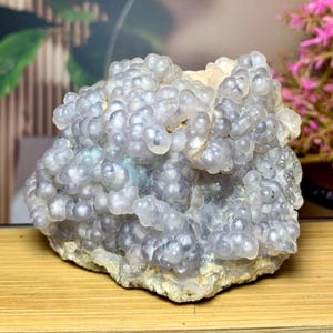 Botryoidal White Chalcedony Mineral Specimen From Indonesian - Natural Bubble Formation - Collectible Healing Crystal Weight 142 grams