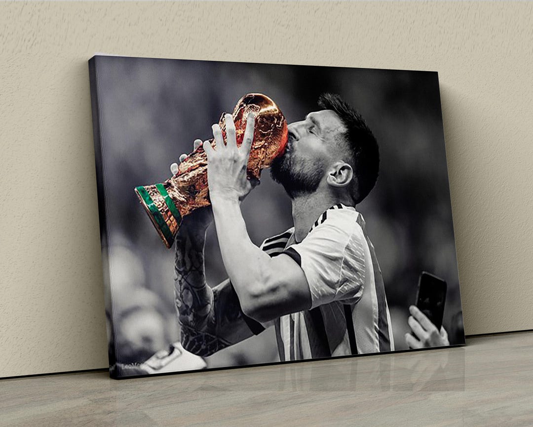 リオネル・メッシのタペストリー：アルゼンチンサッカースターの壁飾り - Etsy 日本, image size:1080x864