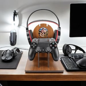 Personalized Gamer Controller Stand Gift for Boyfriend, Gamer Room Decor Gift, Headphone Stand for Gamer, Cool Gamer Christmas Gift for Him