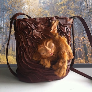 Herbstlaub Tasche Dornröschen - Herbstlaub Tasche - Harra Tasche - Laubbaum Tasche - Süßes Geschöpf - Schläfriges Wesen - Haustier Tragekorb - Seltsame Tasche