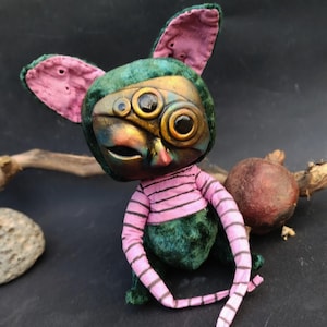 Grimzy – 9” OOAK Fantasy Plush Art Doll, Creepy Cute Creature with Sculpted Face, Hand-Dyed Velvet, Whimsical Gothic Toy