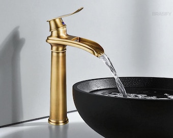 Antique Brass Waterfall Faucet , European Style Vessel Sink Tap