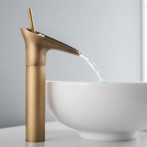 Rubinetto per lavabo a cascata in ottone anticato / beccuccio in stile bicchiere da vino / per bagno o toeletta