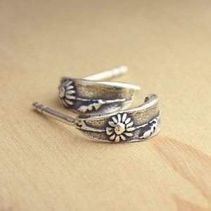 Handmade Daisy Earrings, Botanical Earrings, Wildflower Earrings, Nature Jewelry, Silver Jewelry, Bronze Jewelry