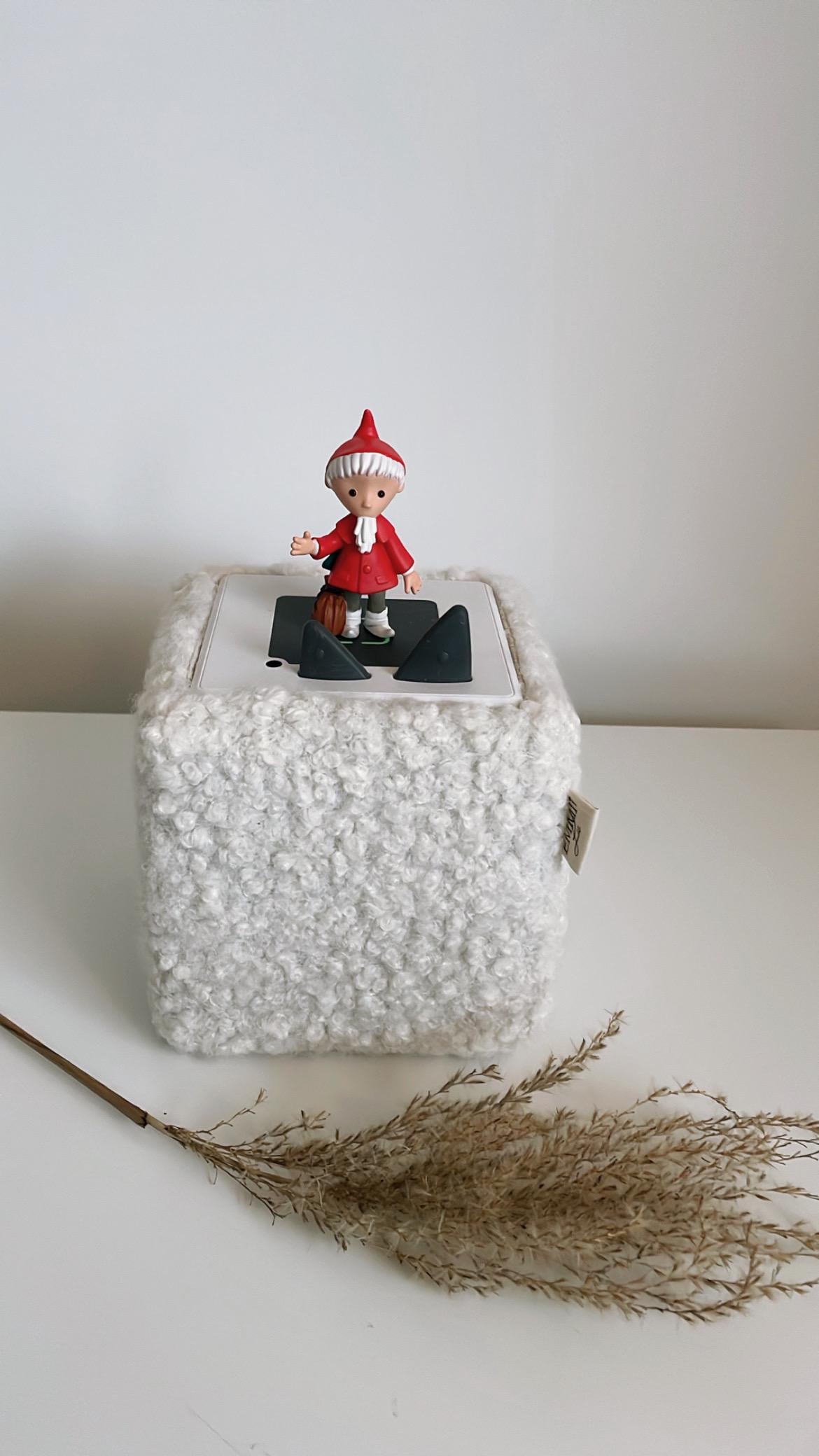 Toniebox cover made of bouclé fabric – cream white – handmade – protective cover for Toniebox – gift idea for children – suitable for the Toniebox