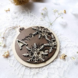 Personalized first name ornament | Engraved wooden Christmas ball | Personalized tree decoration | Handmade Christmas gift | Wooden tree hanging