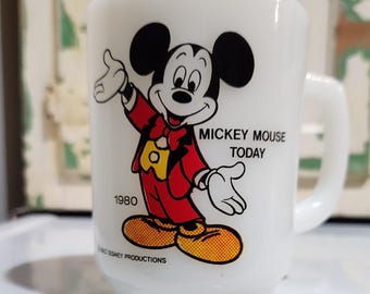 Tazza in vetro opalino di Topolino della Disney