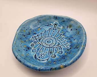 Ceramic eye trinket dish. Blue with yellow speckles. 4in. Ring dish, spoonrest, tealight holder,  crystals, soap dish, and more.
