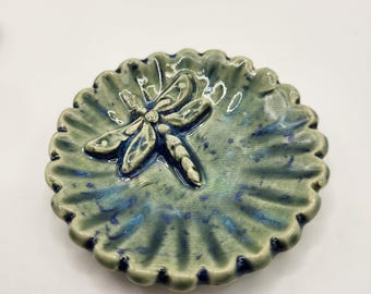 Tiny Ceramic Ring Dish. Green flower with dragonfly. 2in. Sea Green with blue accents.