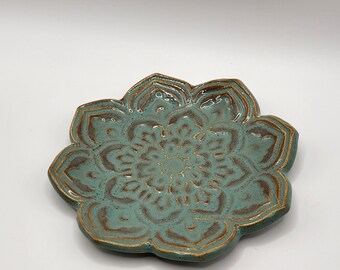 Lotus Flower Trinket Ring Dish Crystal Incense Holder. Sea Green.