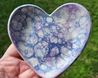 Heart Shaped Trinket Ring Dish.  Ceramic 4in. Blue and Purple bubbles.