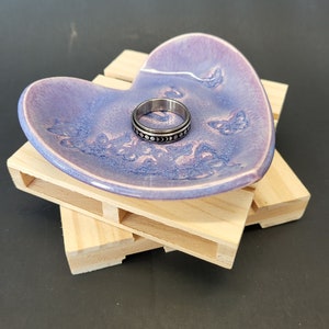 Ceramic Trinket Ring Dish Heart Shaped. 3x4in Purple Butterflies. image 2