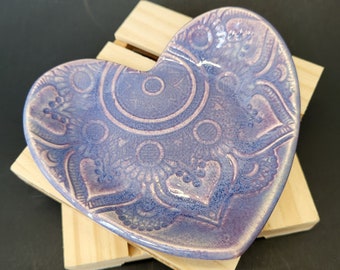 Ceramic Trinket Ring Dish Heart Shaped. 3x4in Purple.