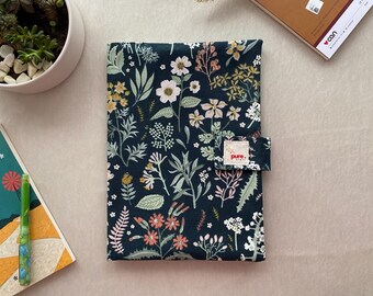 Flower Patterned, Green HandmadeBook Sleeve With Multi-Compartments