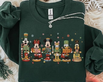 Geborduurd Disney-kersttrui, Mickey Minnie Donald Goofy Christmas Stitch ronde hals, gezellig vakantiecadeau voor Disney-fans