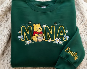 Bluza z haftem i wizerunkiem Babci Kubusia Puchatka, spersonalizowany prezent dla babci, okrągły dekolt z Babcią na Dzień Matki, nowy sweter dla babci