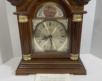 Modern Westminster Chime Quartz Battery Colonial Bracket Style clock TESTED WORK