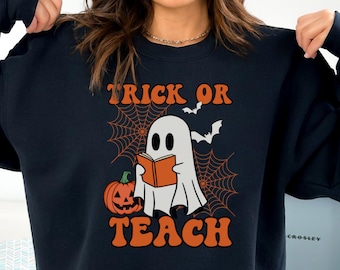 Sudadera de Halloween "Truco o enseñanza", suéter retro de Halloween, camiseta de Halloween para profesores, sudadera de profesor fantasma, camiseta de profesor espeluznante,
