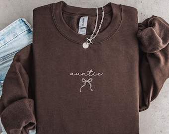 Auntie Sweatshirt With Coquette Bow, Aunt Sweater, New Aunt Gift, Pregnancy Announcement, Gift For Aunty, Baby Reveal, Sister Gift, Aunti