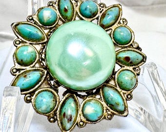 Vintage Turquoise Sunburst Brooch - Mint Center Accent