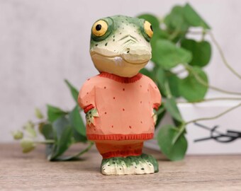 Hand-Painted Crocodile Doll, Desk Decor, 4.3"