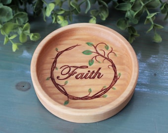 Custom Ring Dish – Personalized Wooden Ring Holder, Engagement Gift, Gift for Her