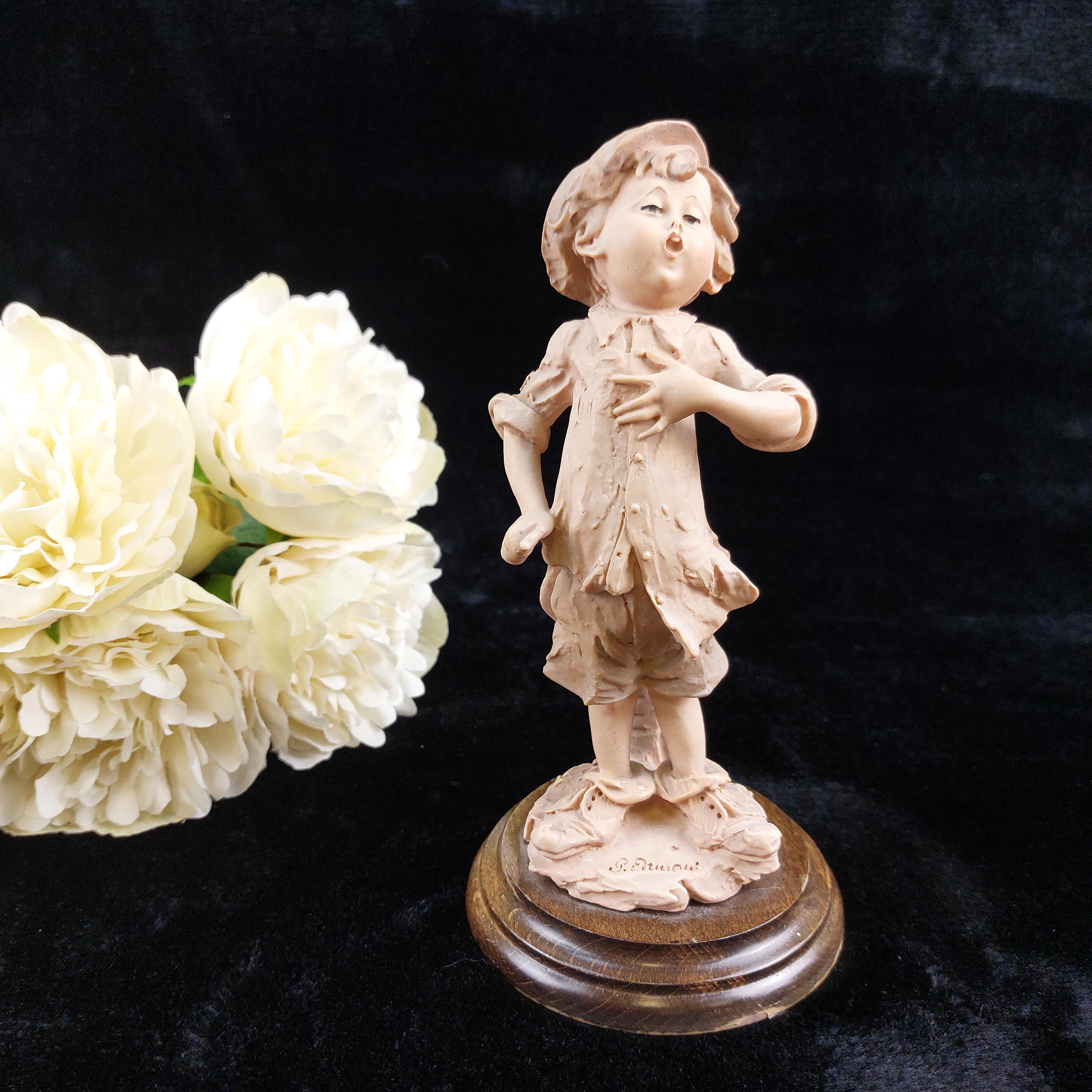 ジュゼッペ・アルマーニ「歌う少年」 - ヴィンテージ コールドキャスト