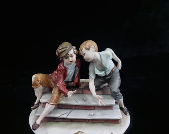 Rare 1950s Italian I.P.A Usmate Porcelain Figurine in Capodimonte Style | Two Boys Playing Dice | Pre-1967 Italian Art Pottery | 5.25"