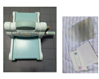 Sizzix Big Shot Die Cutting Embossing Machine Limited Edition Floral Teal