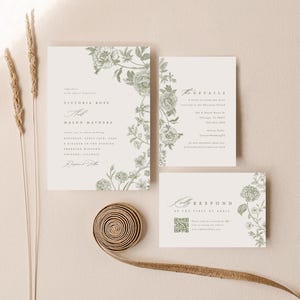 Saliegroene trouwuitnodiging sjabloon, printbare elegante uitnodigingsset met bloemenmotief, romantische bewerkbare trouwset, direct te downloaden.