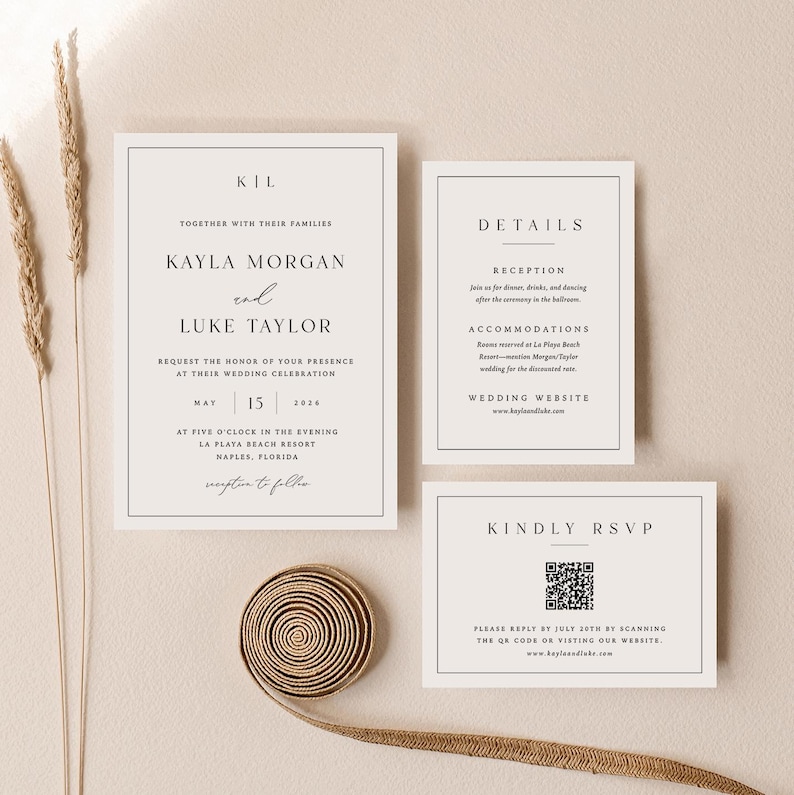Pu&ograve; includere: Elegante suite di inviti di nozze con un design minimalista. Il set include un invito, una scheda dettagli e una scheda RSVP. L'invito presenta i nomi Kayla Morgan e Luke Taylor, con la data del matrimonio 15 maggio 2026.