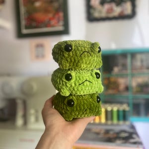 Stanley the Stackable Toad/Frog Plushie